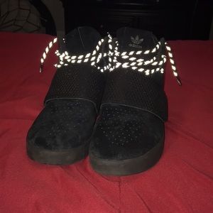 Adidas tubular strap